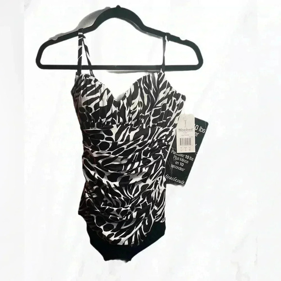 NWT Miraclesuit black white animal print fauxkini "rialto" one piece swimsuit 8 - Picture 2 of 3
